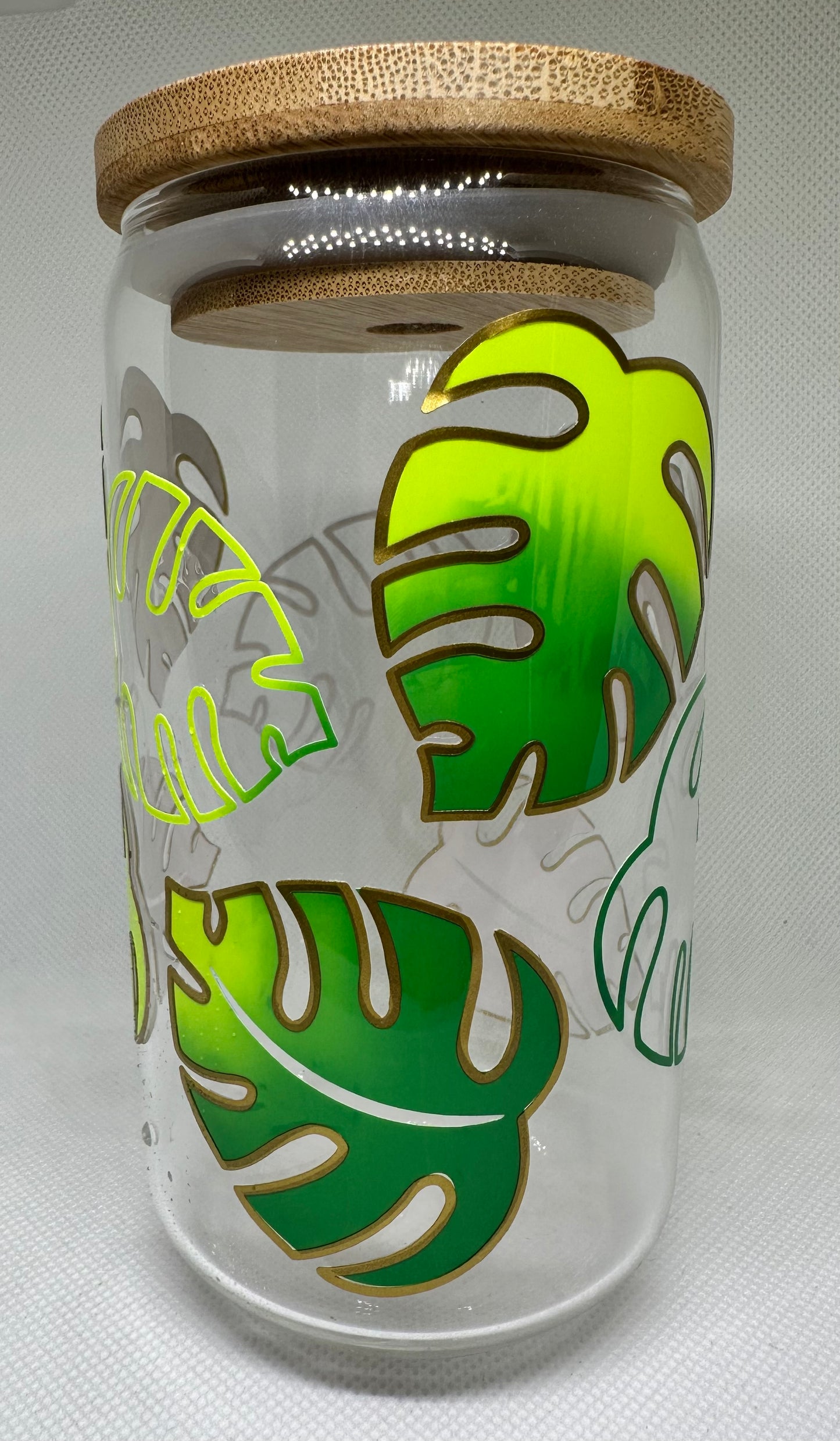 COLOR CHANGING Monstera glass with bamboo lid and straw - 16oz