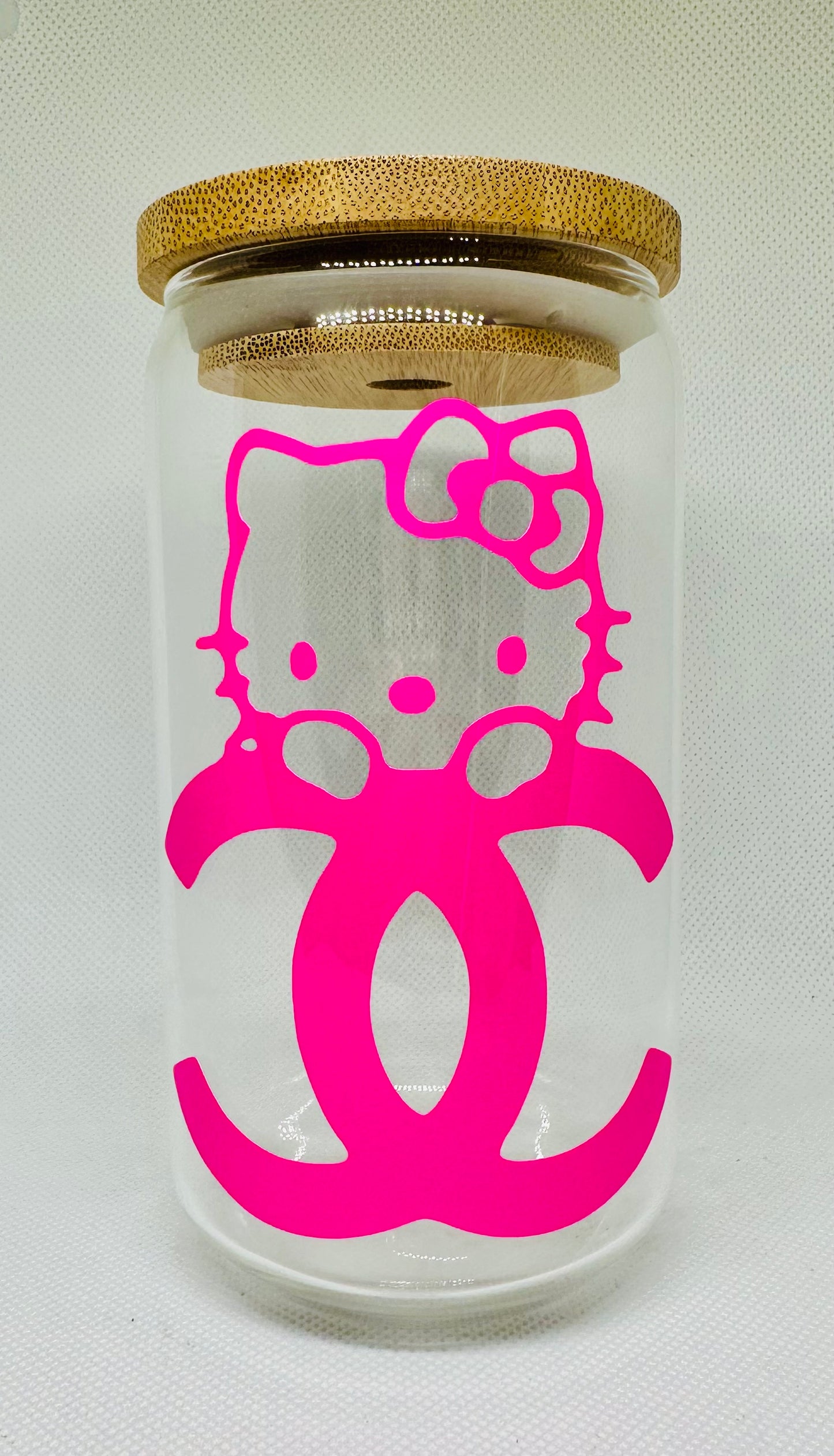 COLOR CHANGING Hello kitty cc glass with bamboo lid and straw